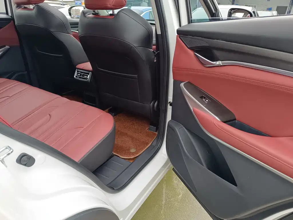 Changan CS75PLUS 2020 — фото 15
