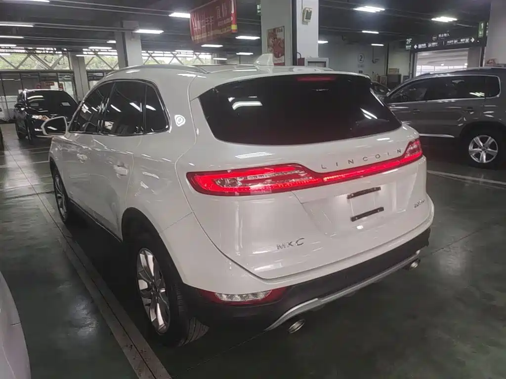 Lincoln MKC 2019 — фото 5