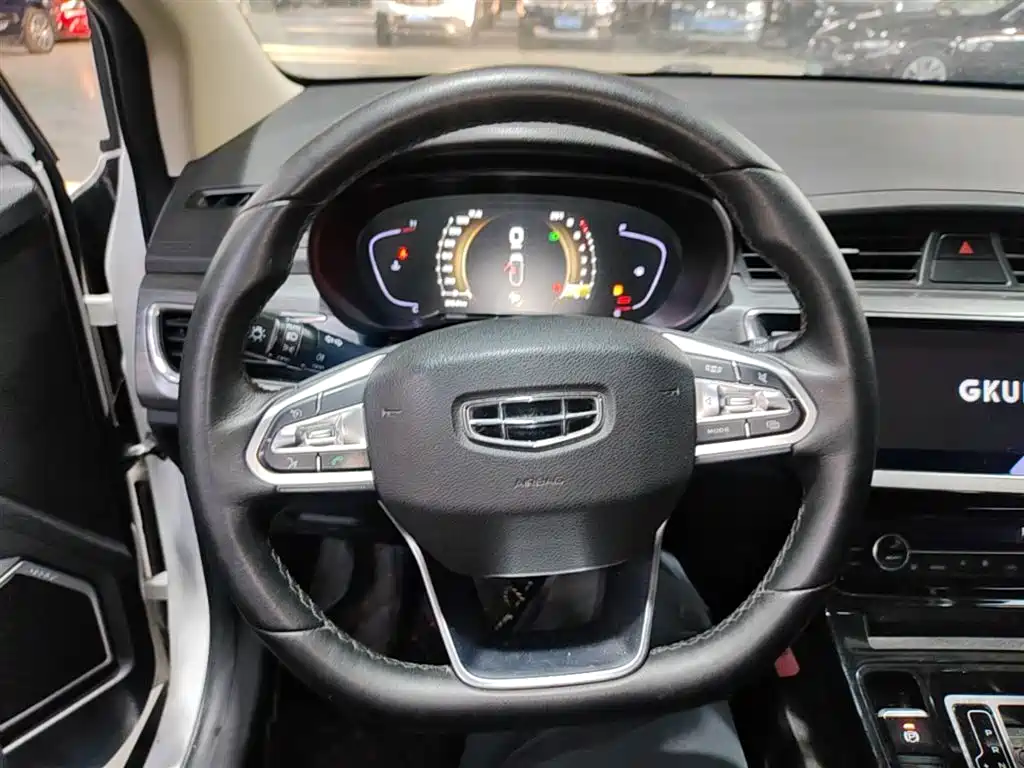 Geely Emgrand GS 2020 — фото 11