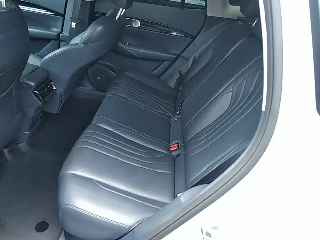Geely Galaxy E5 2025 — фото 17