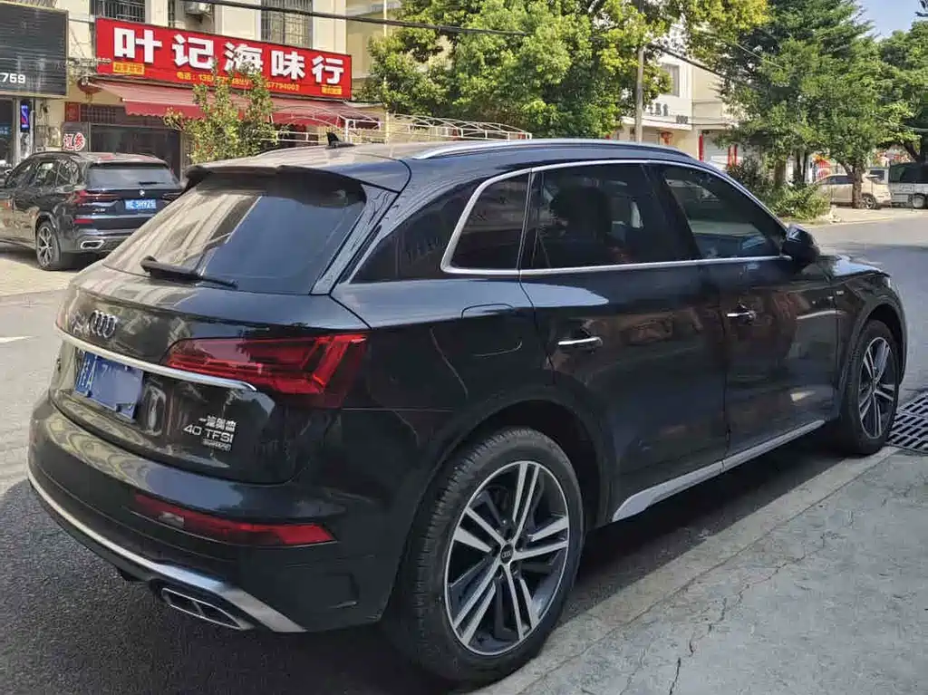 Audi Q5L 2022 — фото 7