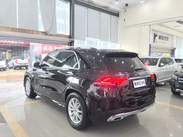 Mercedes-Benz GLE 2021