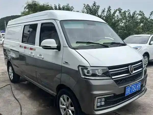 Jinbei New Hiace S 2020