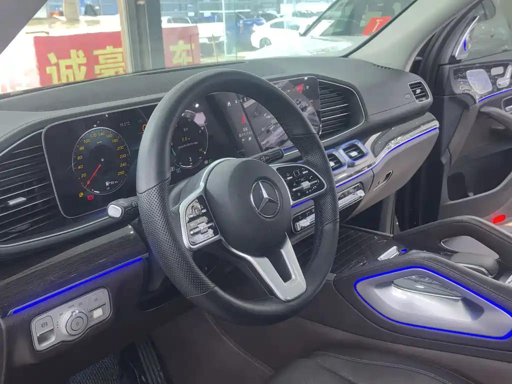 Mercedes-Benz GLE 2021 — фото 17