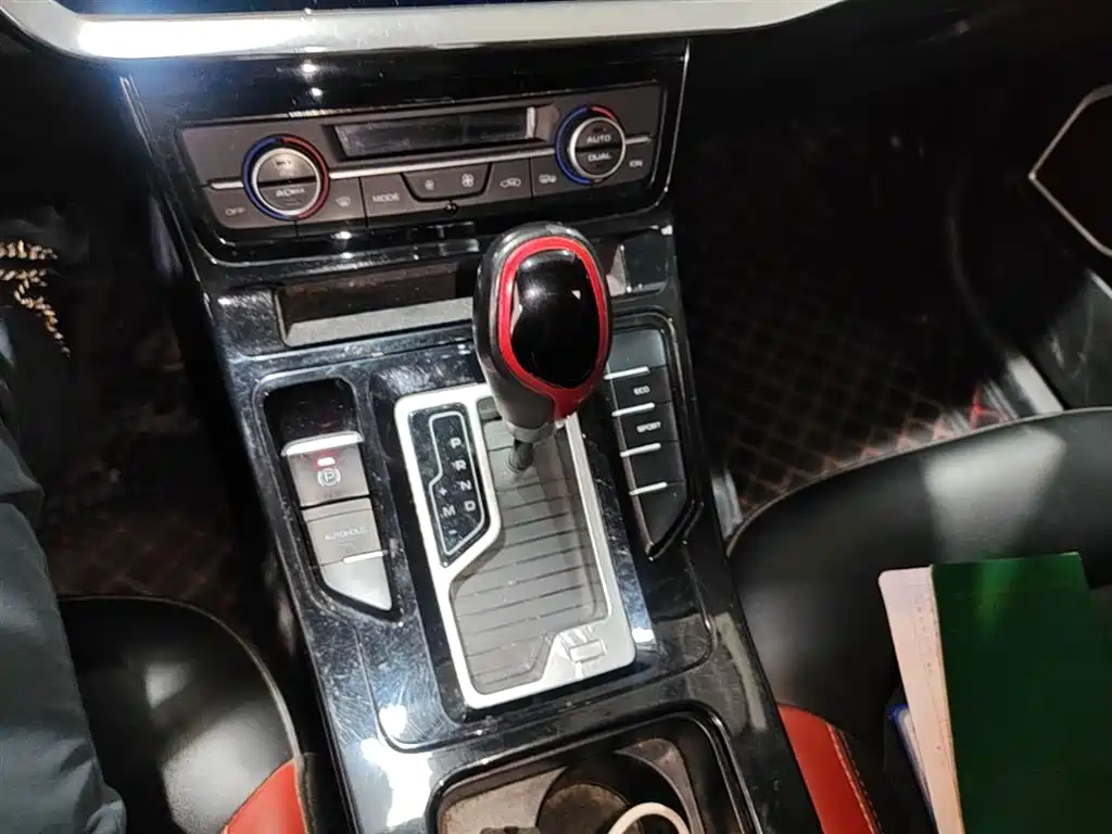 Geely Emgrand GS 2020 — фото 14