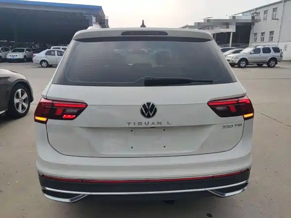Volkswagen Tiguan L 2023