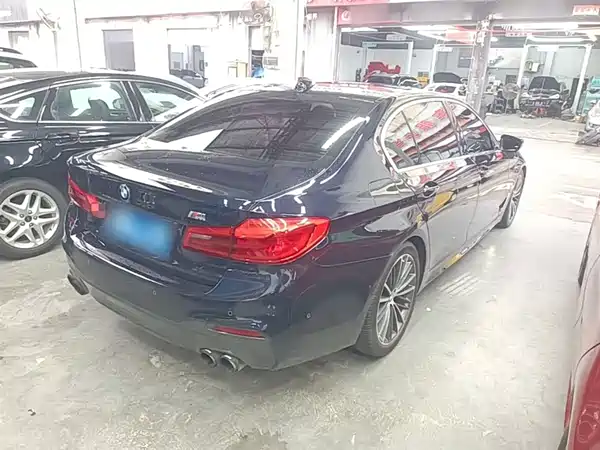 BMW 5 Series 2020