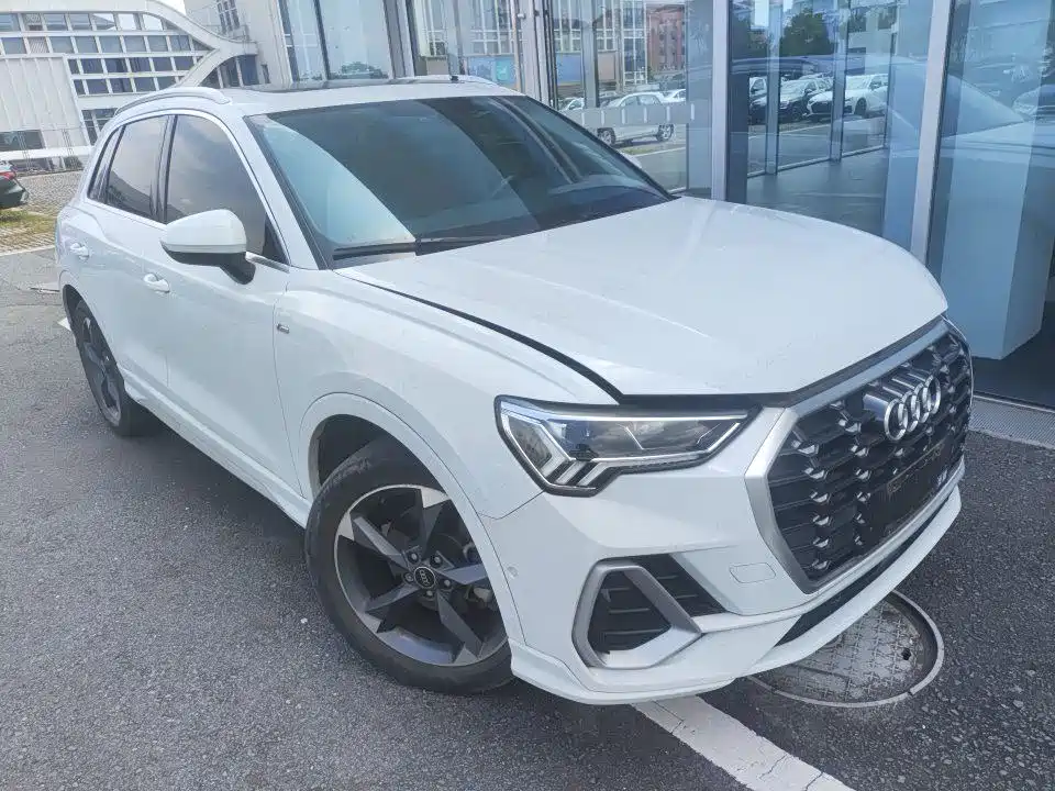 Audi Q3 2022