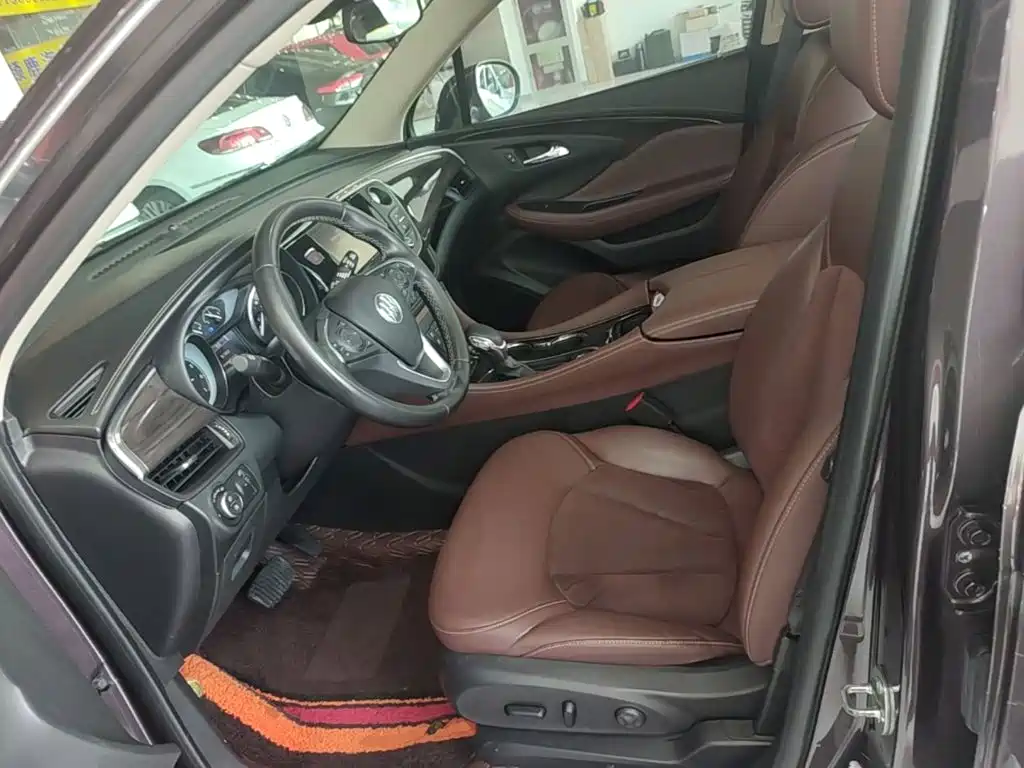 Buick Envision Plus 2017 — фото 15
