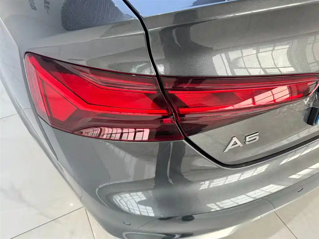 Audi A5 2023 — фото 10