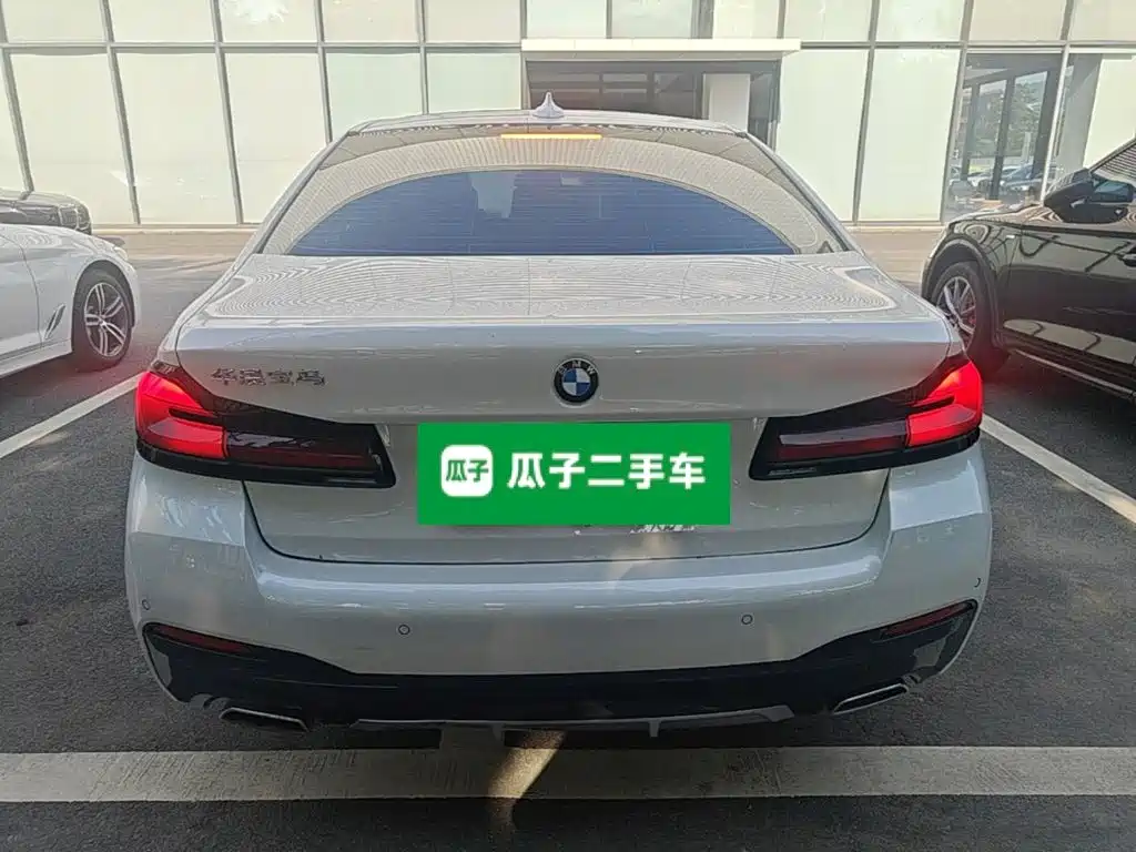 BMW 5 Series 2024
