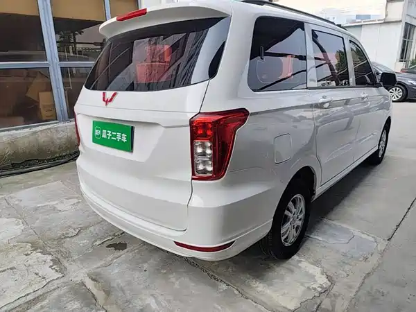 Wuling Hongguang 2023