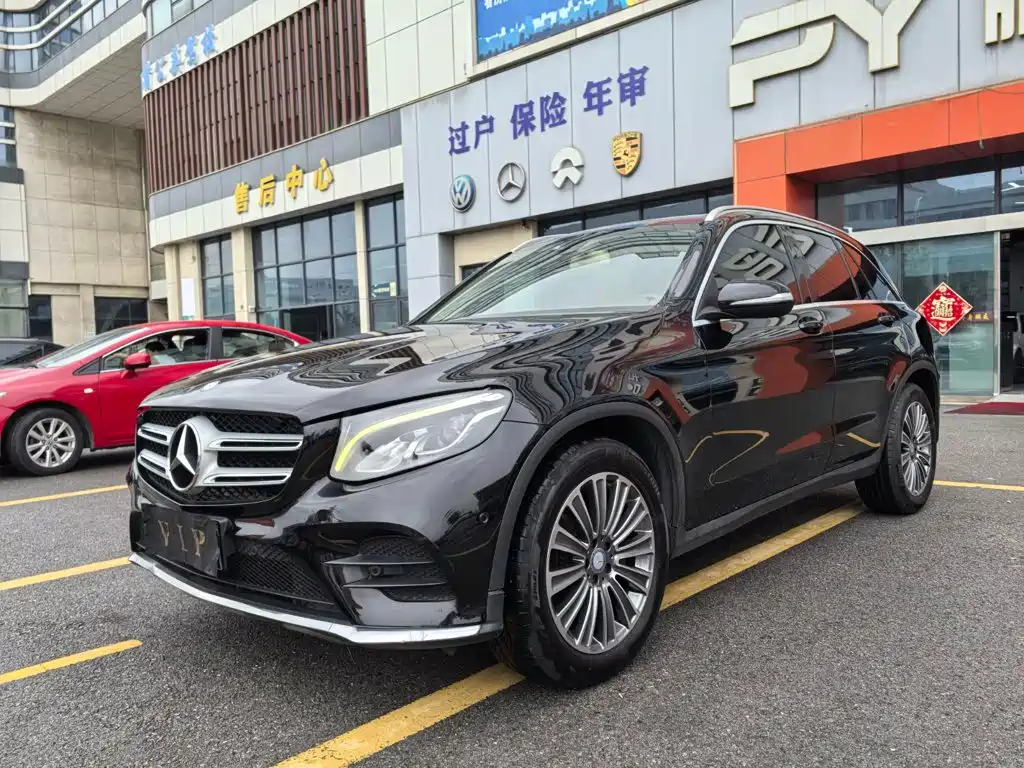 Mercedes-Benz GLC 2017 — фото 1