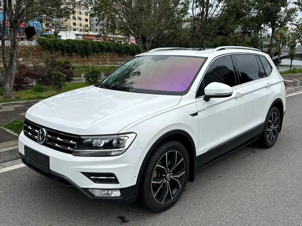 Volkswagen Tiguan L 2019