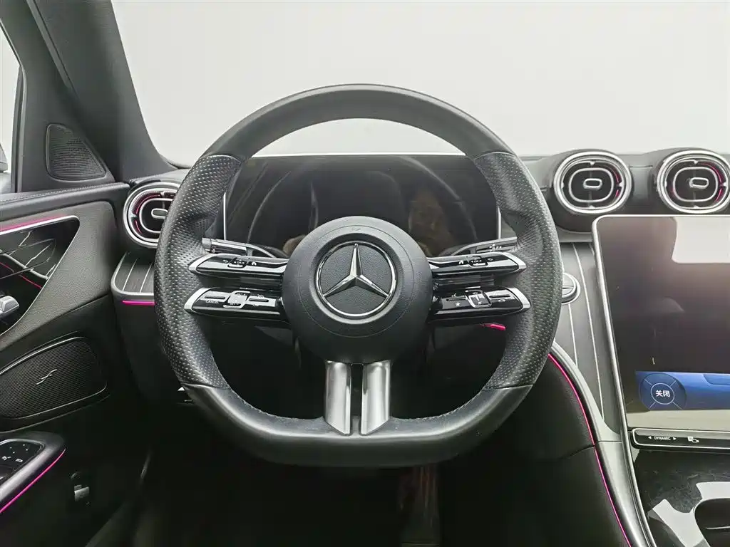 Mercedes-Benz C-Class 2022 — фото 11