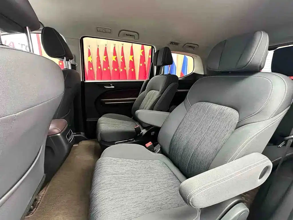 GAC Trumpchi M6 2023 — фото 12