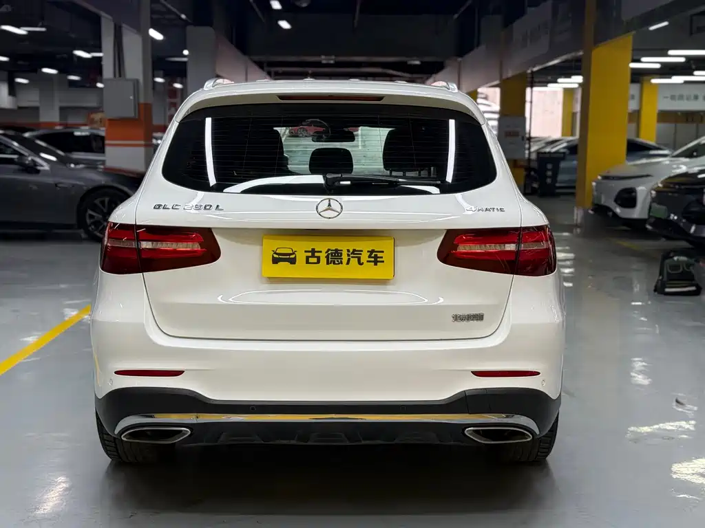 Mercedes-Benz GLC 2019