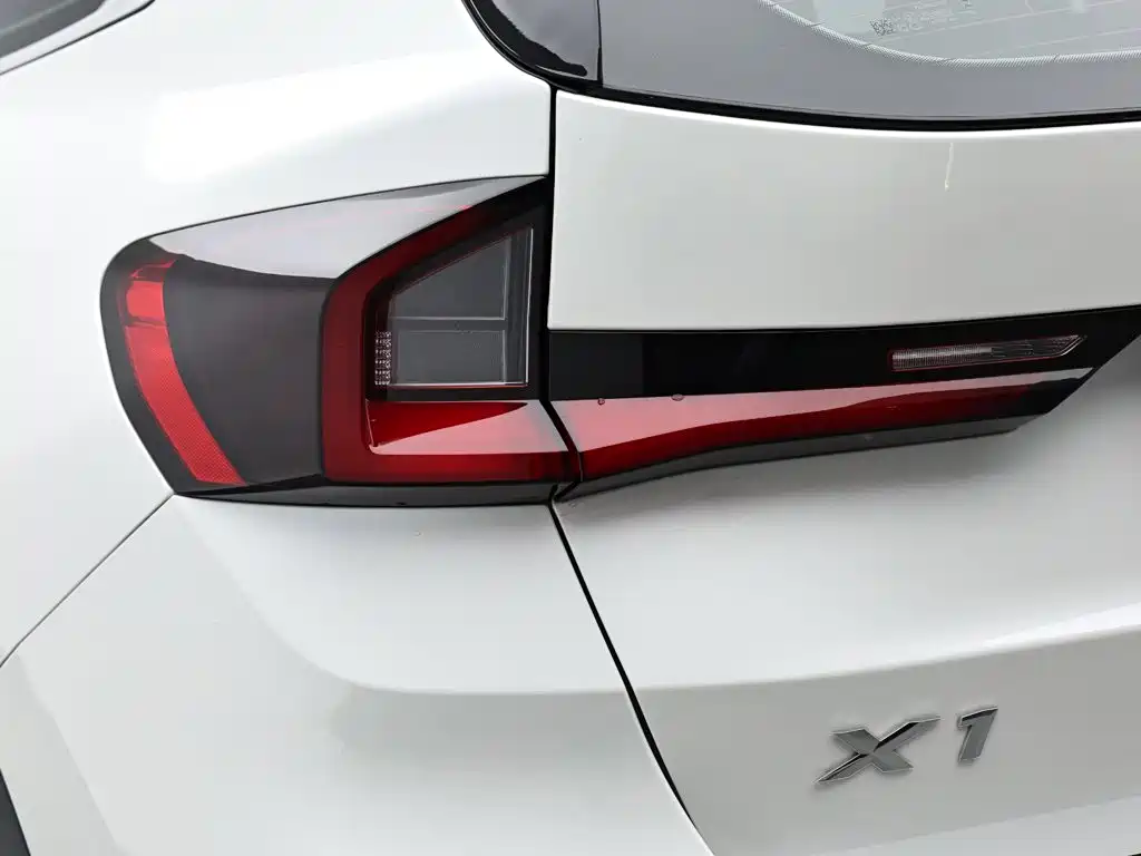 BMW X1 2024 — фото 7