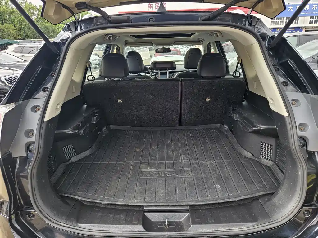 Nissan X-Trail 2015 — фото 16