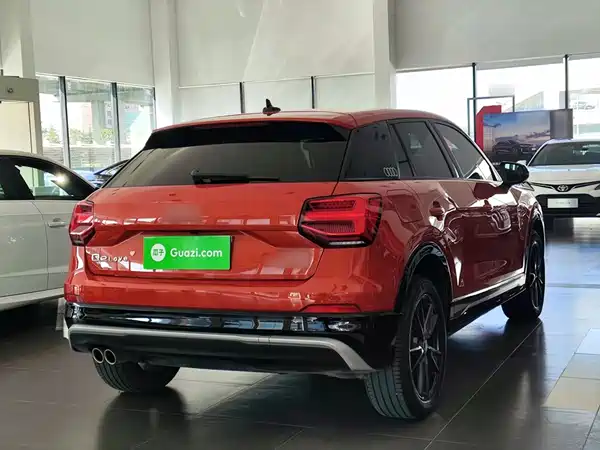 Audi Q2L 2021