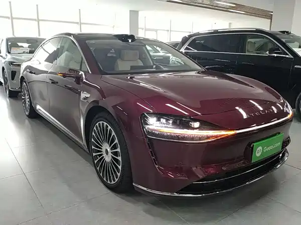 Stelato S9 2025