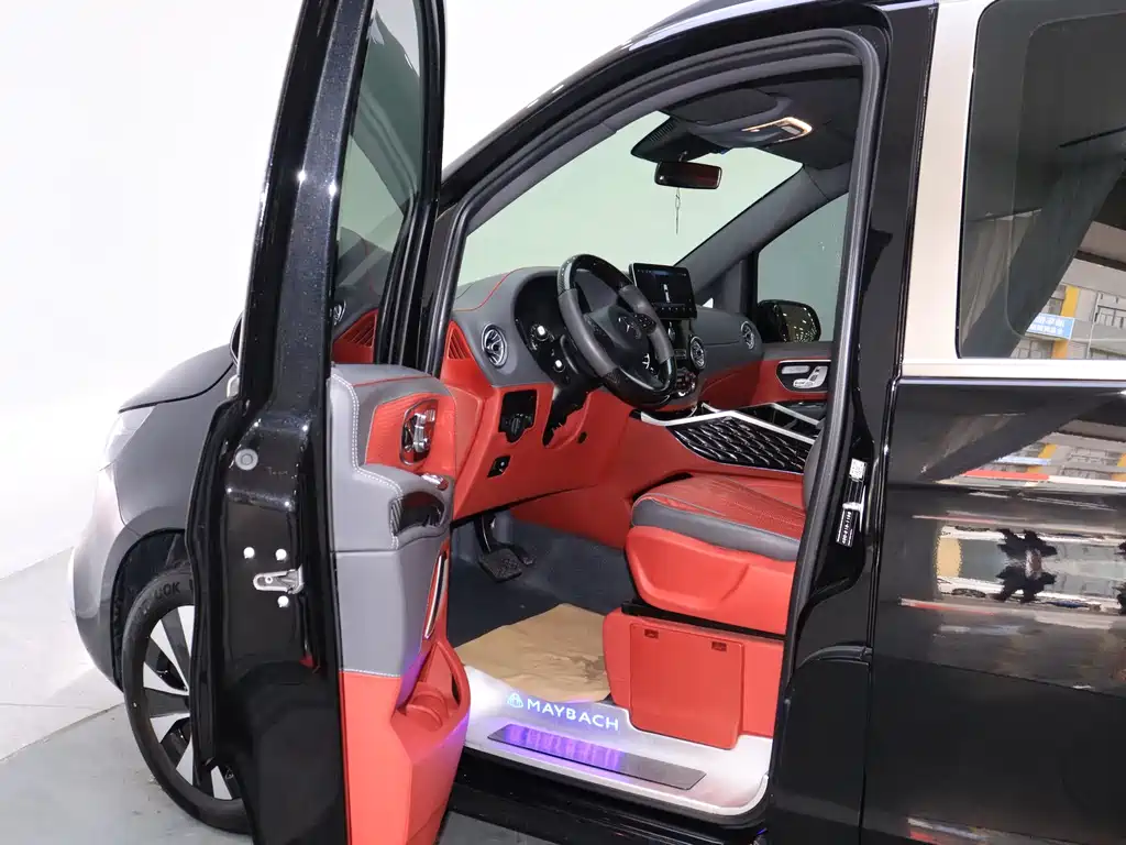 Mercedes-Benz Vito 2023 — фото 14