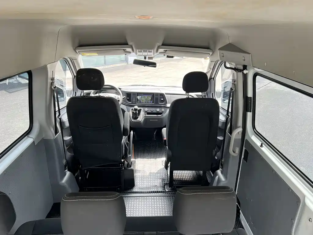Maxus V80 2024