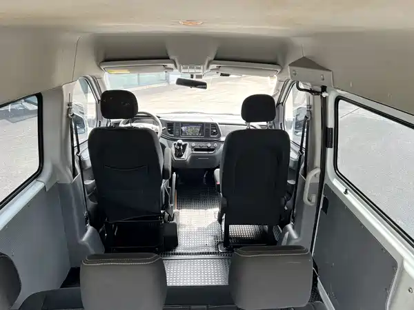 Maxus V80 2024