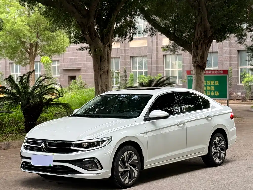 Volkswagen Bora 2024