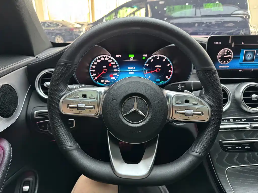 Mercedes-Benz C-Class 2021 — фото 20