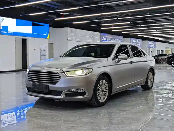 Ford Taurus 2017