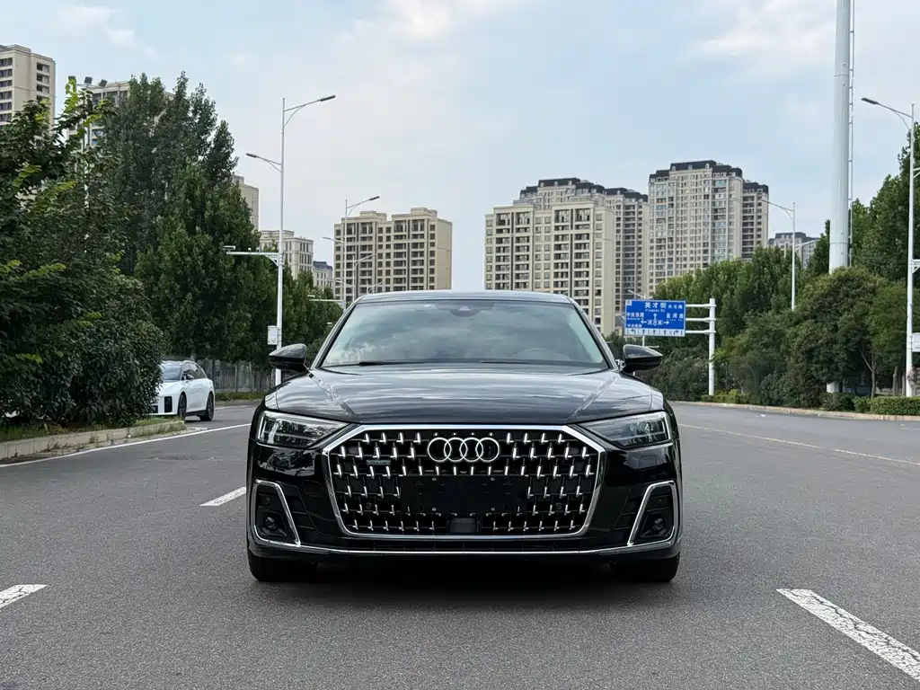 Audi A8 2021