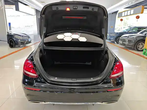 Mercedes-Benz E-Class 2019