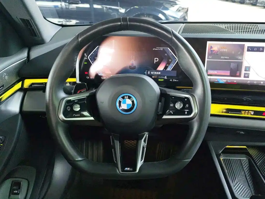 BMW i5 2026 — фото 9