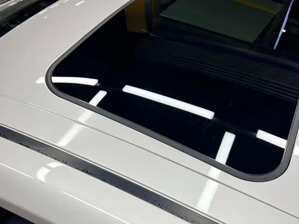 Toyota Camry 2023 — фото 29