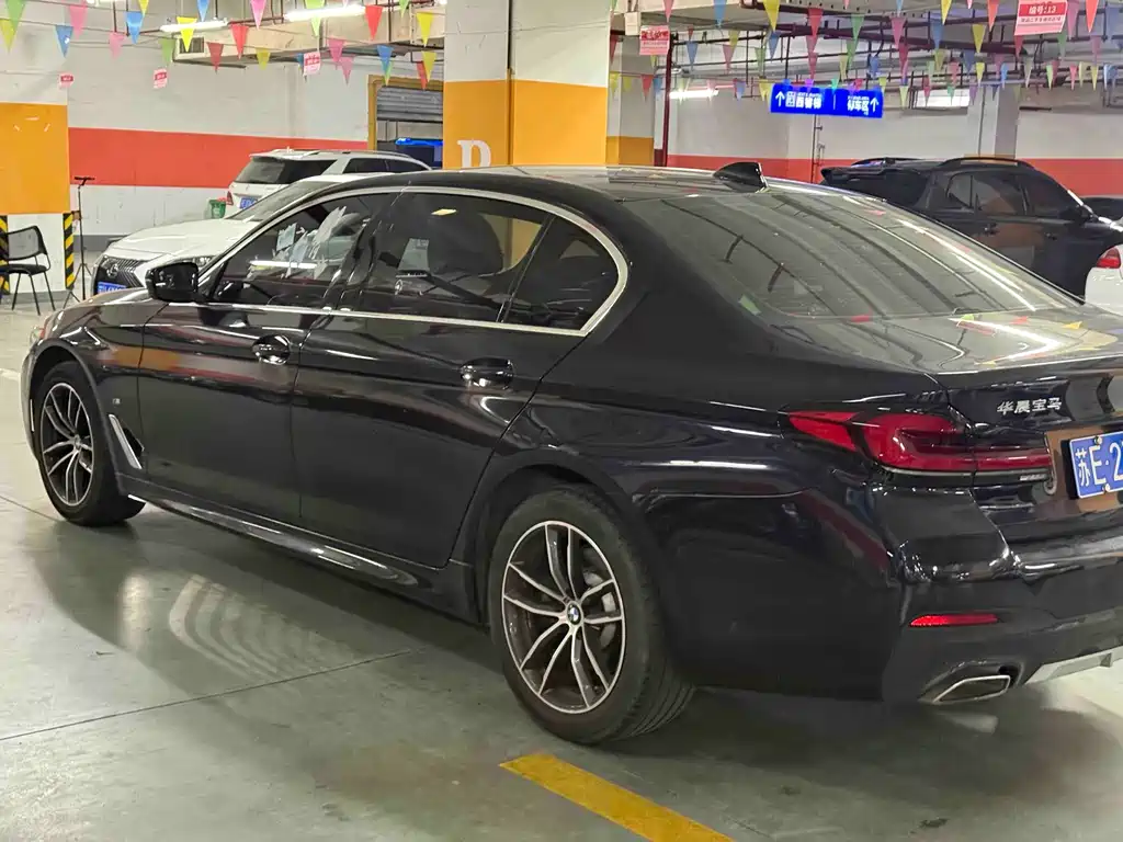 BMW 5 Series 2022