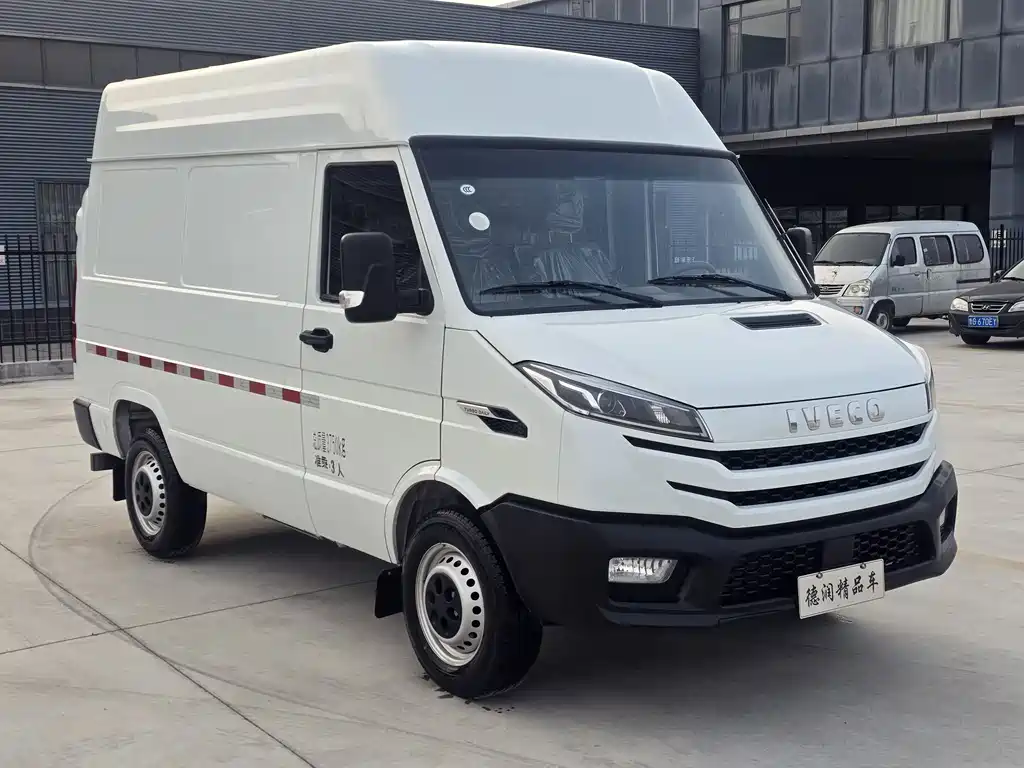 IVECO Daily 2025 — фото 3