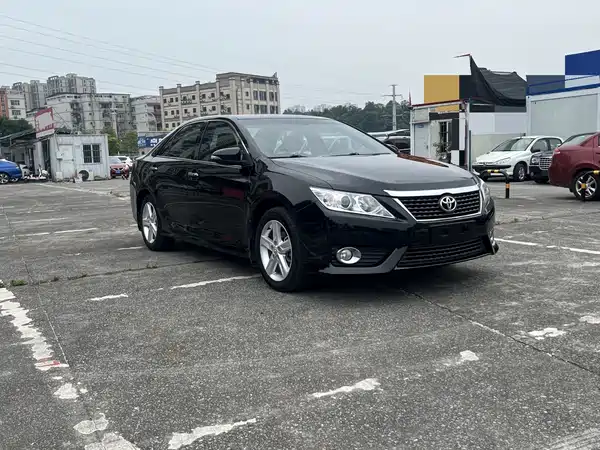Toyota Camry 2014