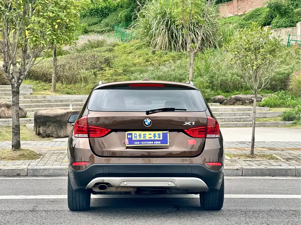 BMW X1 2014 — фото 11