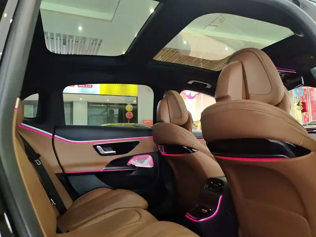 Mercedes-Benz E-Class 2025
