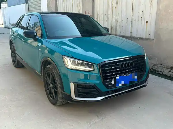 Audi Q2L 2021