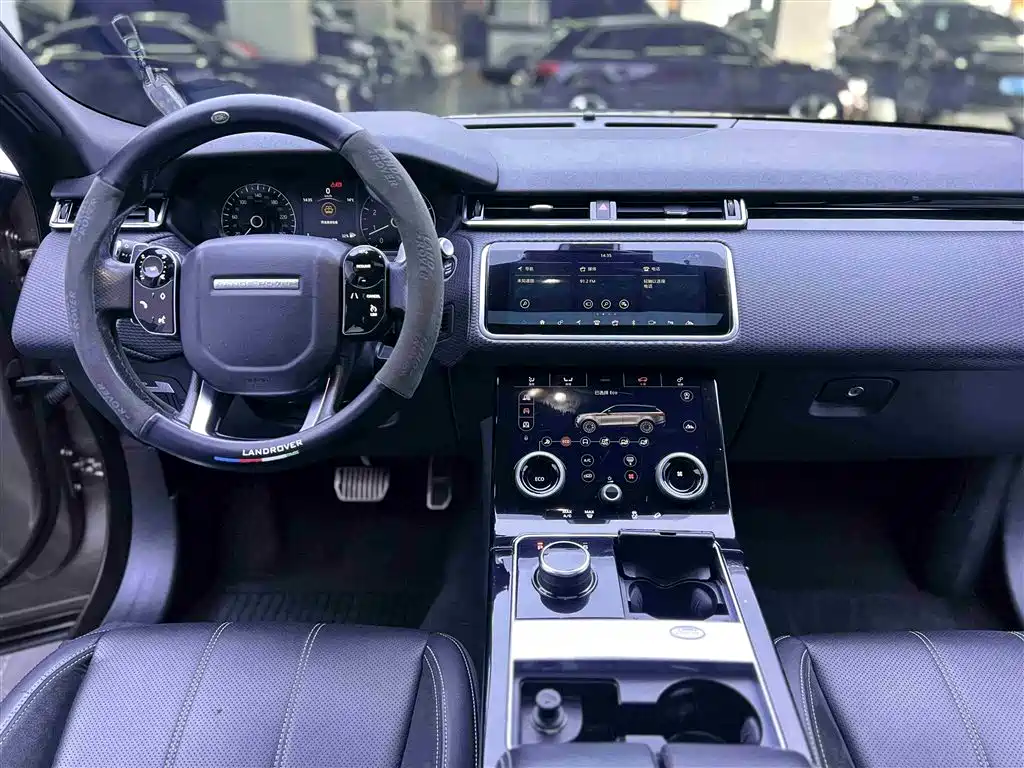Land Rover Velar 2018 — фото 17