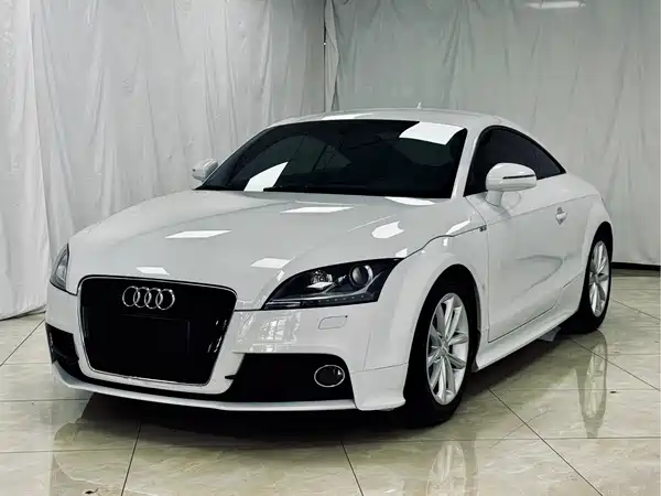 Audi TT 2014