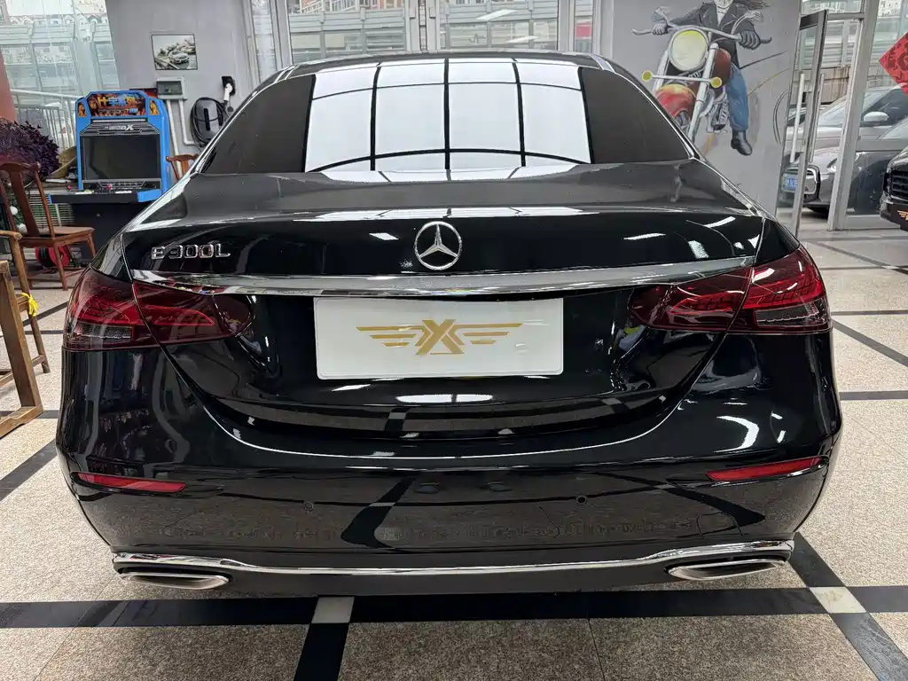 Mercedes-Benz E-Class 2018 — фото 5