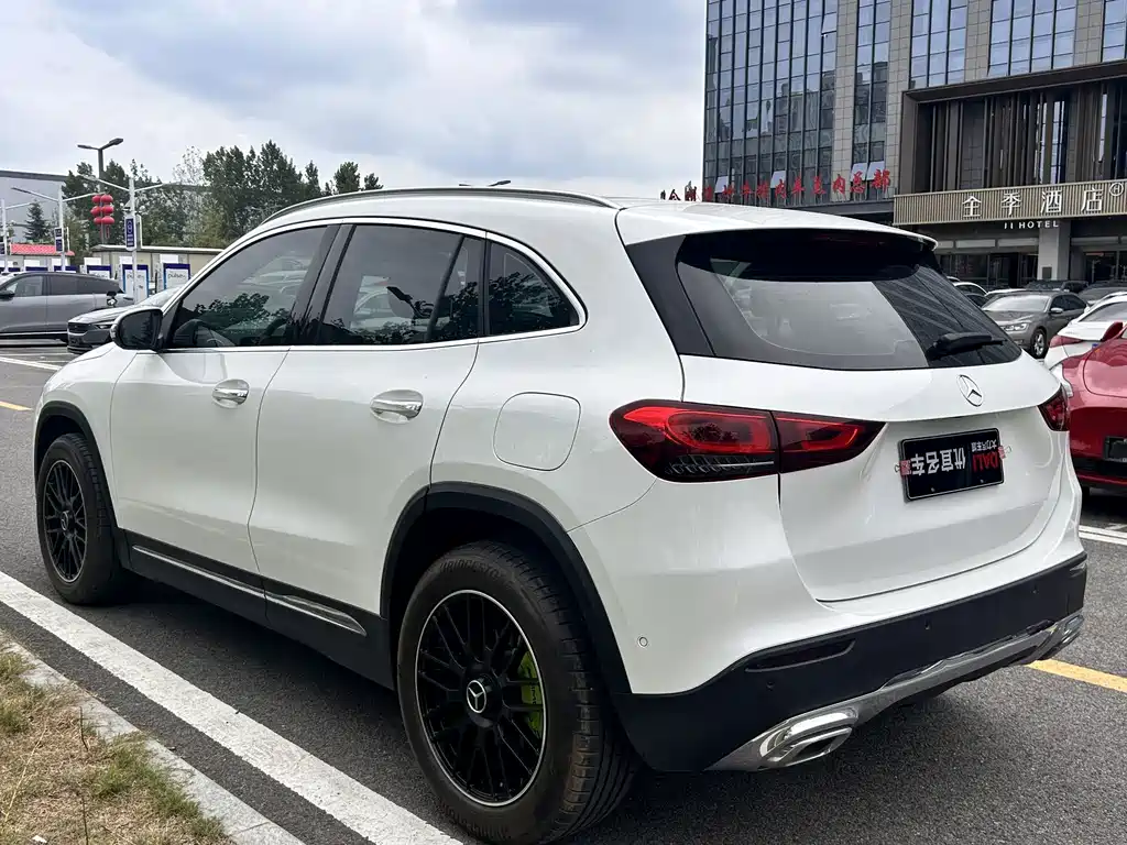 Mercedes-Benz GLA 2022 — фото 13