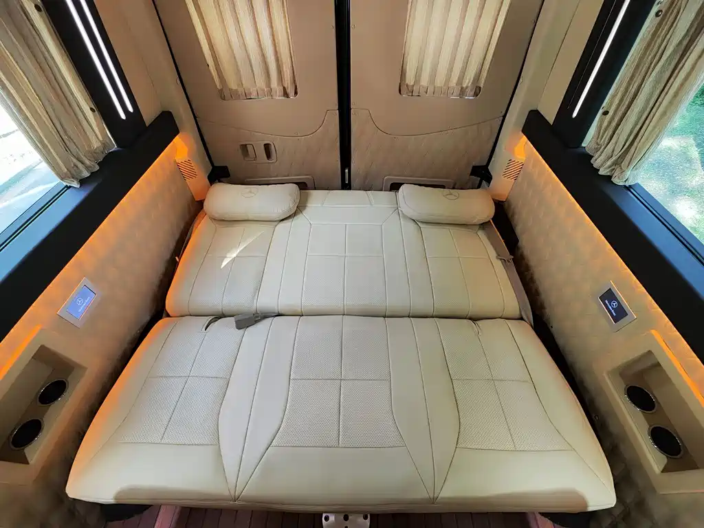 Mercedes-Benz Sprinter 2015 — фото 28