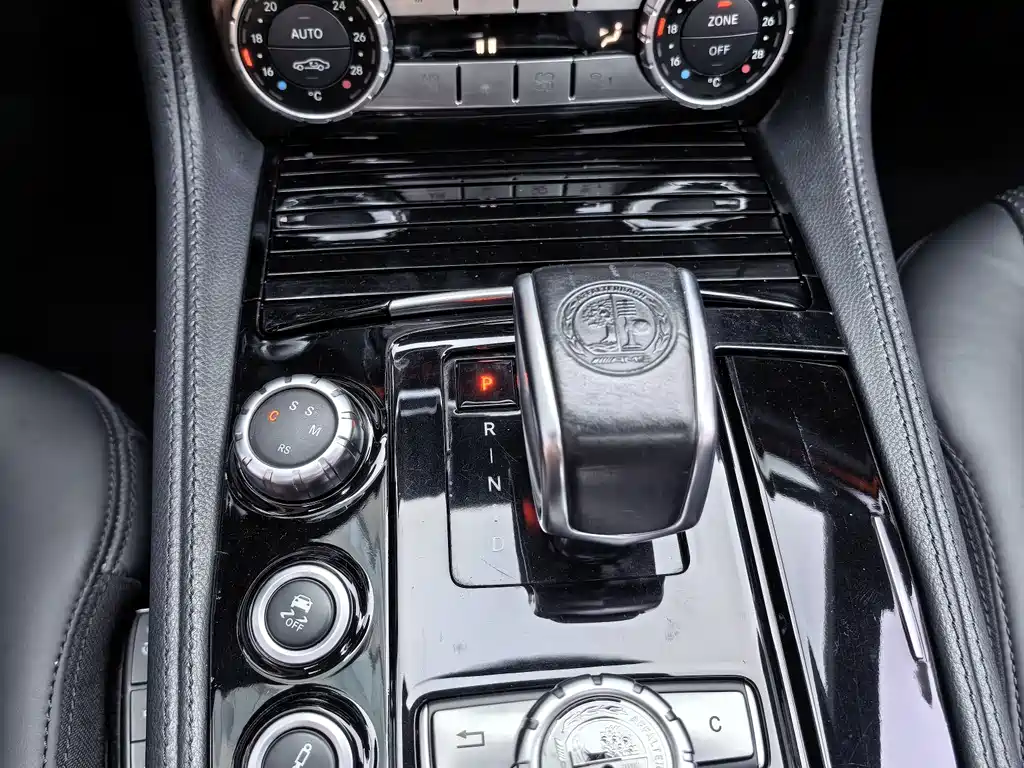 Mercedes-Benz CLS AMG 2018 — фото 15