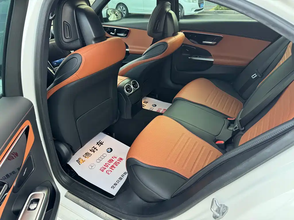 Mercedes-Benz C-Class 2022 — фото 10