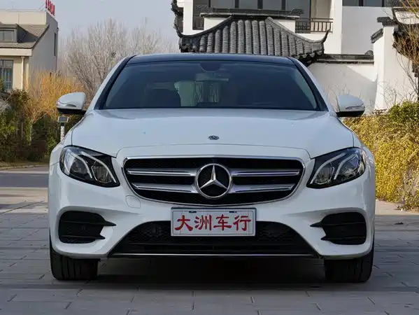 Mercedes-Benz E-Class 2020