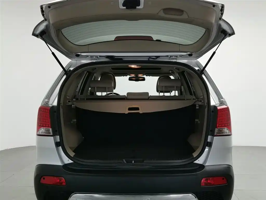 Kia Sorento 2012 — фото 16